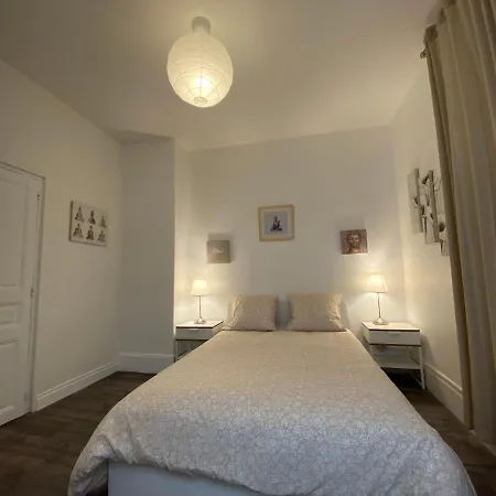 Apartment Les Berges Du Cher # Centre # Parking Privee Montlucon